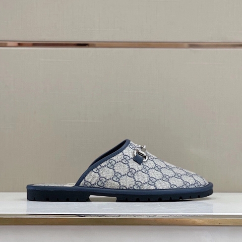 DÉP GUCCI GG CANVAS UNISEX SLIPPER