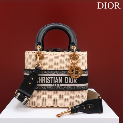 TÚI Dior Women Medium Lady Dior Bag Natural Wicker and Light Black Oblique Jacquard dệt tay bằng liễu gai