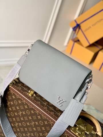 TÚI LOUIS VUITTON Aerogram Messenger Bag