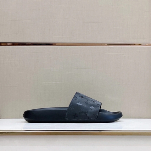 DÉP LOUIS VUITTON MONOGRAM UNISEX SLIPPER