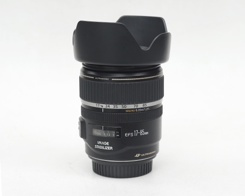 Canon EF-S 17-85mm f/4-5.6 IS USM