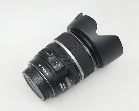 Canon EF-S 17-85mm f/4-5.6 IS USM