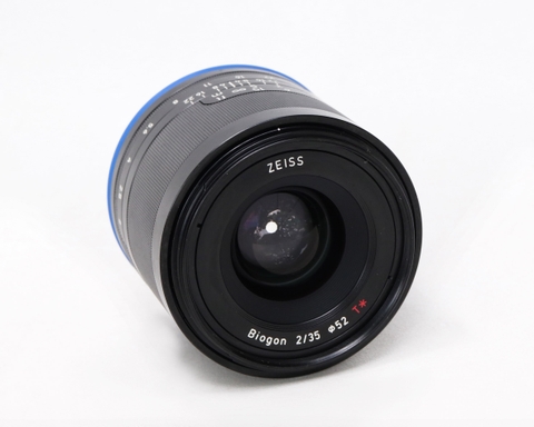 Ống Kính Zeiss Loxia 35mm f/2 Biogon T* Lens for Sony E Mount