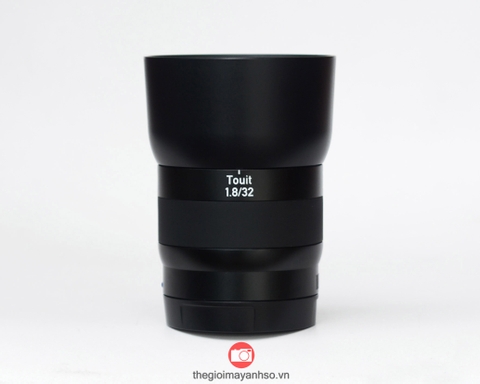 Ống kính Zeiss Touit 32mm F1.8 for Sony E