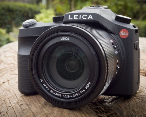 Máy Ảnh Leica V-Lux (Typ 114)