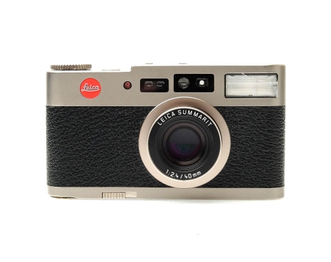 Leica CM