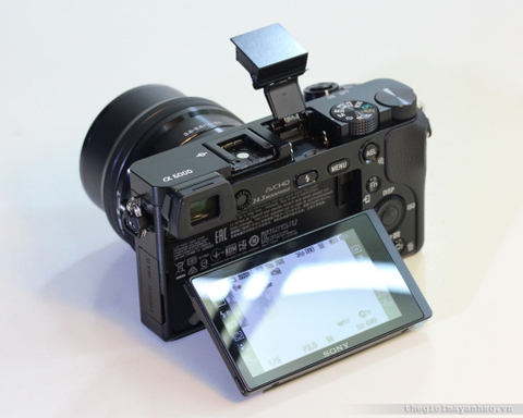 Sony A6000 kit 16-50mm OSS