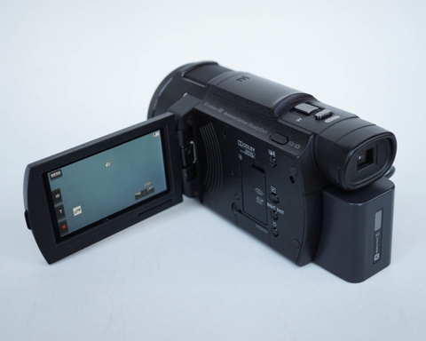 Sony Handycam FDR-AX33 4K Ultra HD