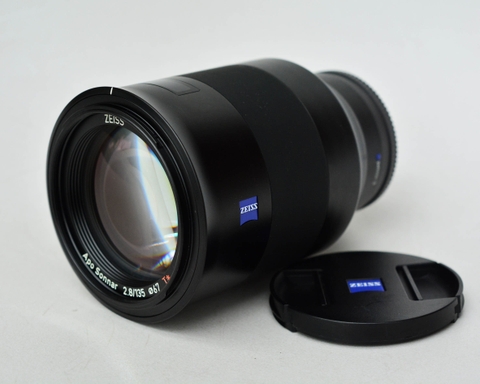Ống Kính Zeiss Batis 135mm F2.8 for Sony