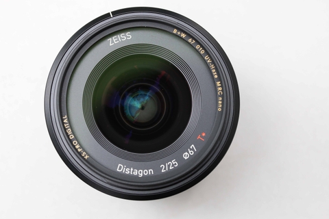 Ống Kính Zeiss Batis 25mm f/2 Lens for Sony E Mount