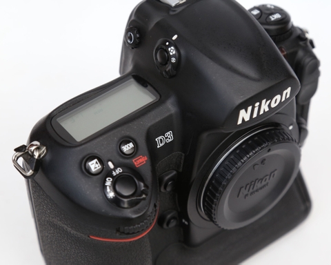 Nikon D3 body