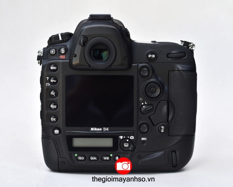 Nikon D4 body