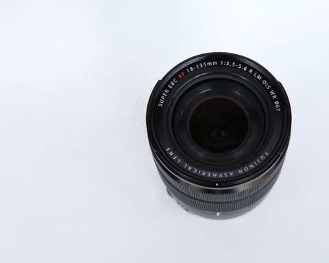 Ống kính Fujifilm XF 18-135MMF3.5-5.6 R LM OIS WR