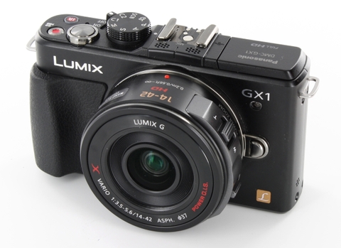 Panasonic Lumix GX1 len 14-42 mm