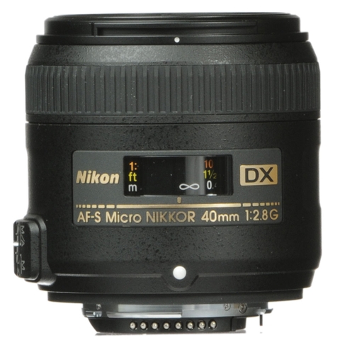 Nikon 40mm f:2.8G AF-S DX Macro