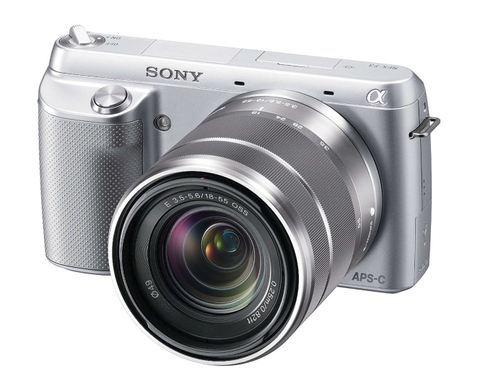 Sony NEX-F3 len Sony 16-50mm OSS