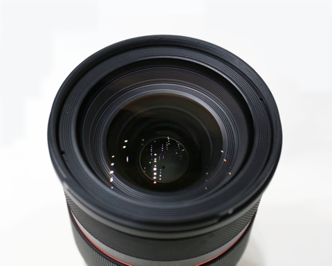 Ống kính Samyang 24-70mm f/2.8 AF for Sony E