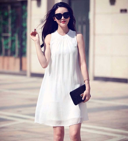 Các mẫu đầm công sở cho cô nàng mũm mĩm