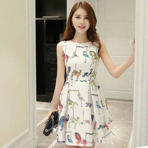 Lưu ý khi chọn đầm công sở họa tiết ở độ tuổi trung niên?