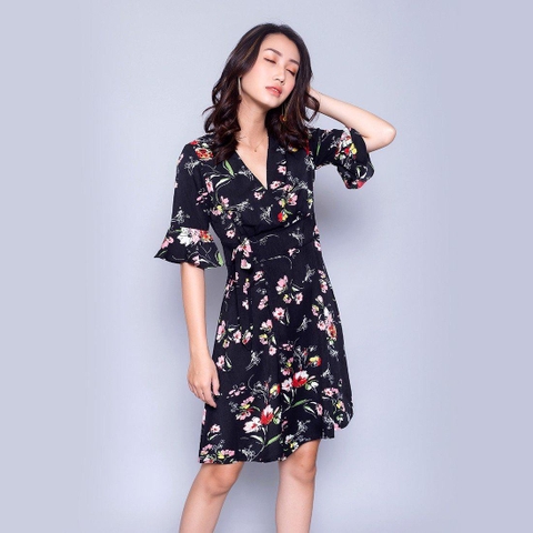 Cách chọn đầm công sở quận Thủ Đức cho người mập