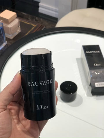 Lăn khử mùi Dior Sauvage