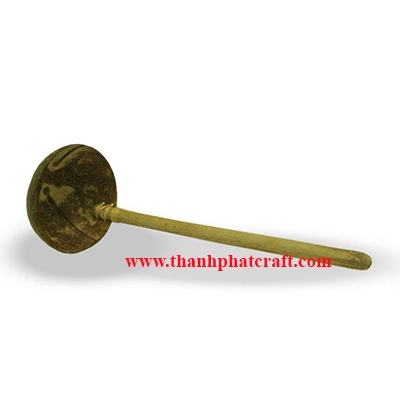 Coconut shell spoon