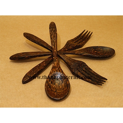 Coconut shell spoon