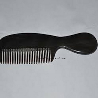 HORN COMB