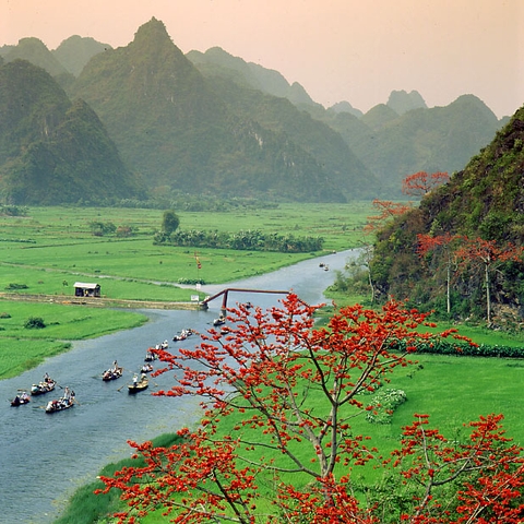 Chùm tour du lịch lễ hội miền bắc giá rẻ  khởi hành tại Hà Nội