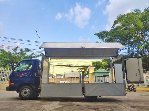 HYUNDAI 1T9 - 2T4 N250SL Thùng Cánh Dơi 2020 4m3