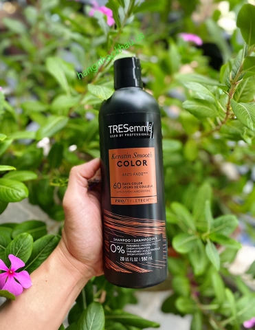 Dầu gội TRESemme Keratin Smooth Color (592ml) - MADE IN USA.