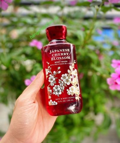 Sữa tắm Bath & Body Works Shower Gel Japanese Cherry Blossom (295ml) - MADE IN USA.