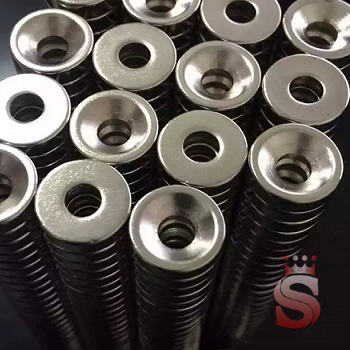 Nam châm vĩnh cửu lỗ vát