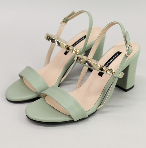 Sandal