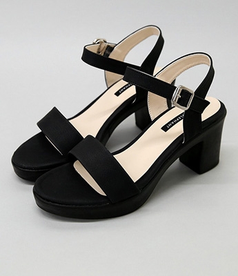 Sandal