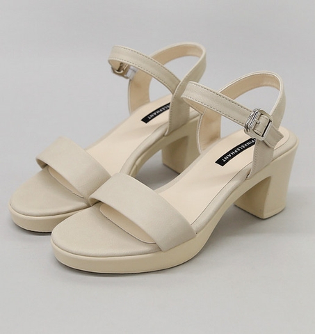 Sandal