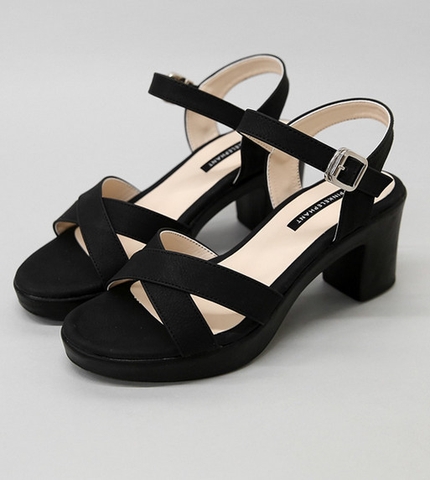 Sandal