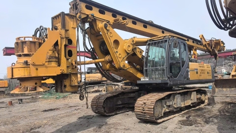 XCMG XR160E