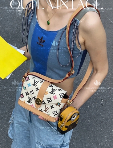 LV ENVELOPE WEARABLE WALLET M83346 - LIKE AUTH 99%