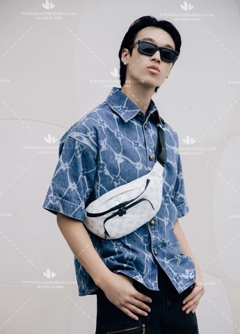 LV RUSH BUMBAG M25227 - LIKE AUTH 99%