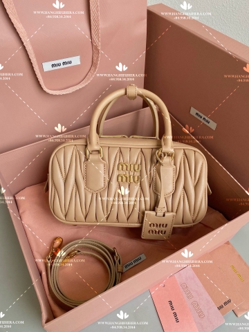 MIU MIU ARCADIE MATELASSE NAPPA LEATHER HOBO BAG - LIKE AUTH 99%