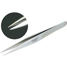 Tweezers