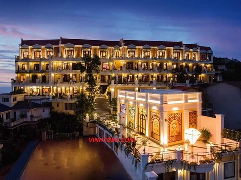 Hoàn Thiện Bộ Cửa Kính Tại Sapa hotel