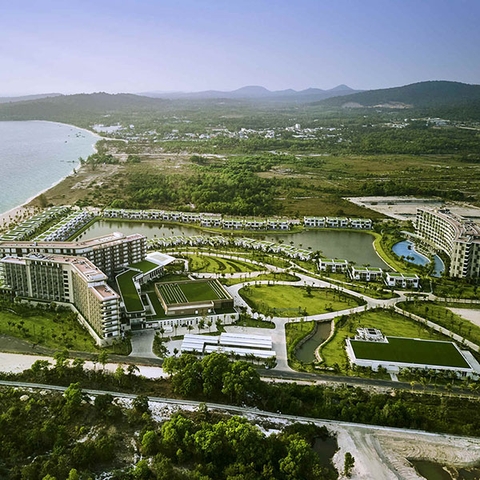 Mövenpick resort waverly Phú Quốc