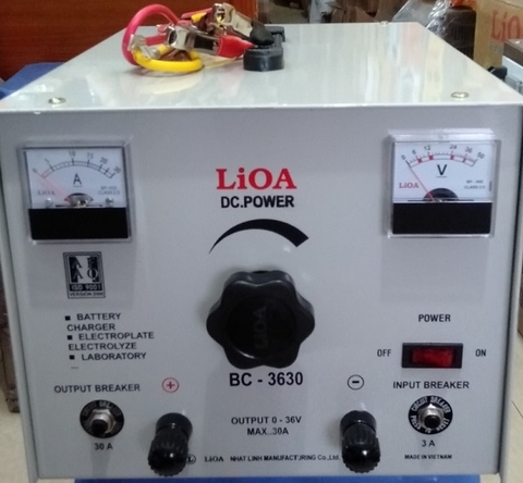 SẠC ẮC QUY  LIOA 30 A - BC3018