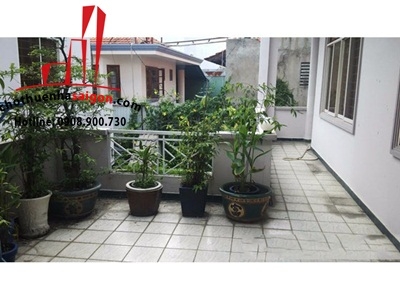 cần cho thuê biệt thự mini đường ung văn khiêm, phường 25, quận bình thạnh, giá cho thuê:20tr/tháng