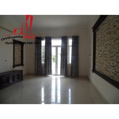 cần cho thuê biệt thự phường thảo điền quận 2, giá cho  thuê:1500$/tháng