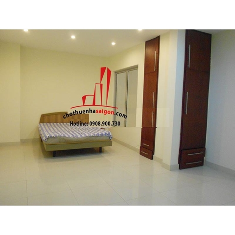 Cho thuê nhà Quận Phú Nhuận, đường nội bộ Khu Phan Xích Long. Giá : 30 triệu