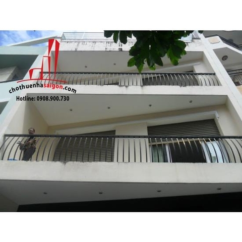 Cho thuê nhà Quận Phú Nhuận, đường nội bộ Khu Phan Xích Long. Giá : 30 triệu