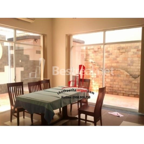 Cho thuê Biệt Thự phố tại Quận 2 khu Thảo Điền - giá 2000$